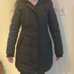 Guess winter Jacket, size small